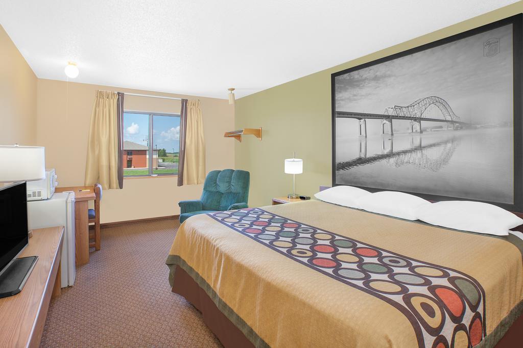 במוטל Mount Pleasant Super 8 By Wyndham Mt Pleasant מראה חיצוני תמונה