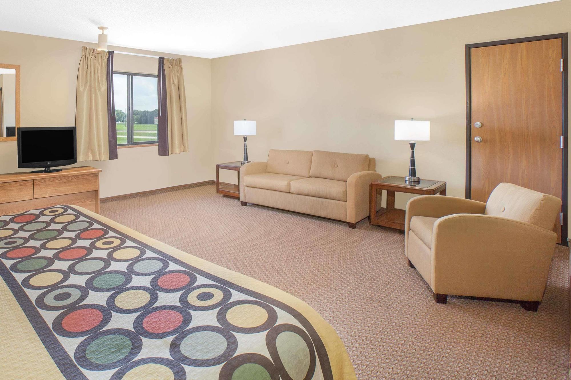 במוטל Mount Pleasant Super 8 By Wyndham Mt Pleasant מראה חיצוני תמונה